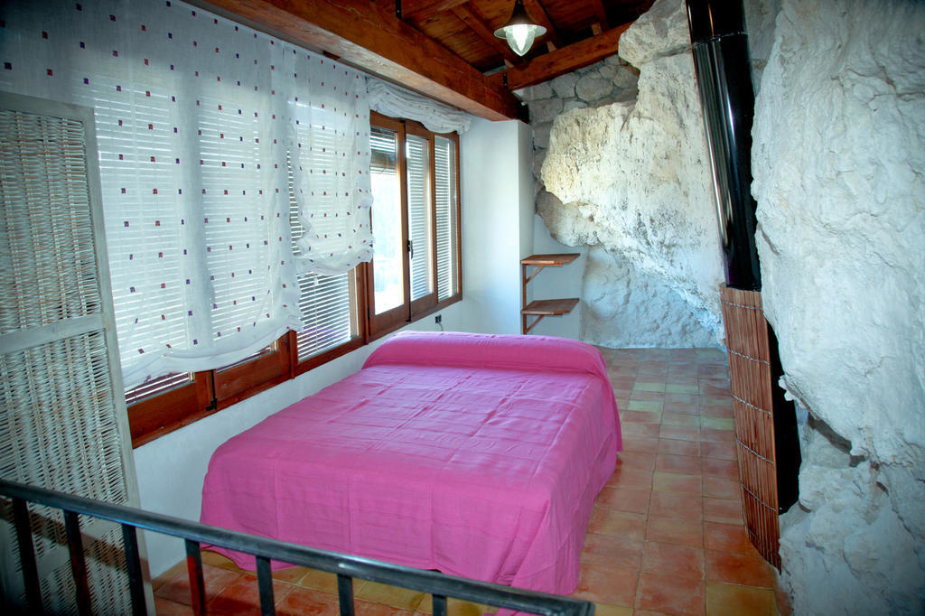 Casa Rural La Bodeguilla Alcala del Jucar Δωμάτιο φωτογραφία